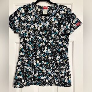 Dickies Black Floral Short Sleeve Top
